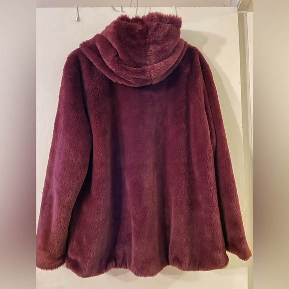 Style Co Faux-Fur Hoodie Jacket Wine Sz L/XL - Picture 2 of 6